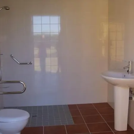 Turistico De Cornalvo Hostel Trujillanos