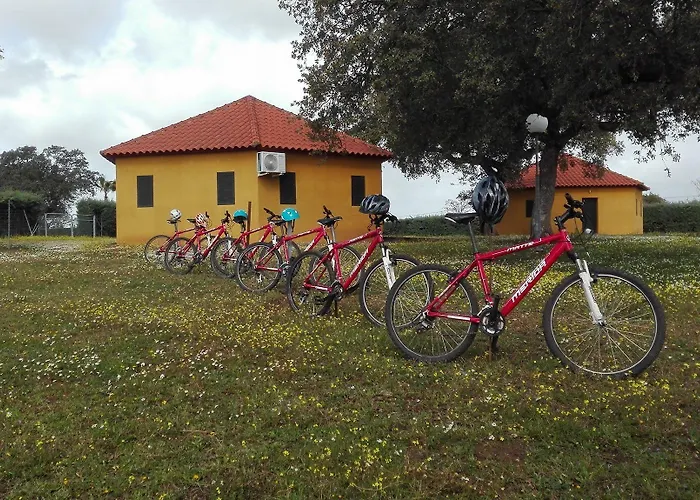 Hostel Turistico De Cornalvo Trujillanos